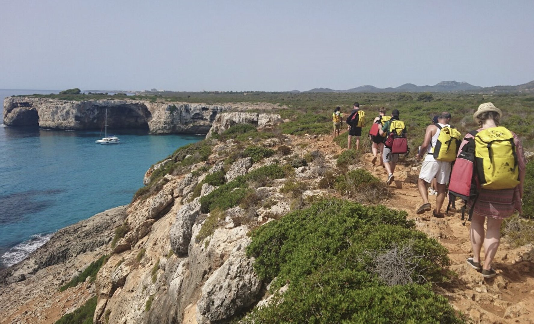 tour nach cova colom