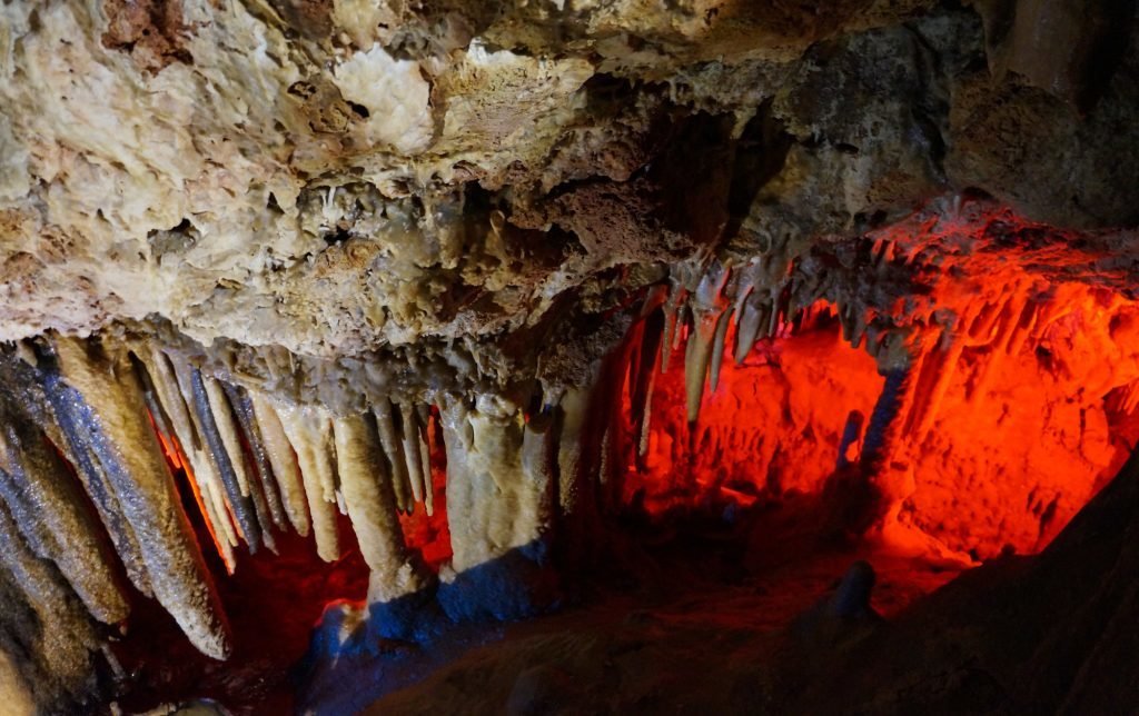 im Inneren der Höhle