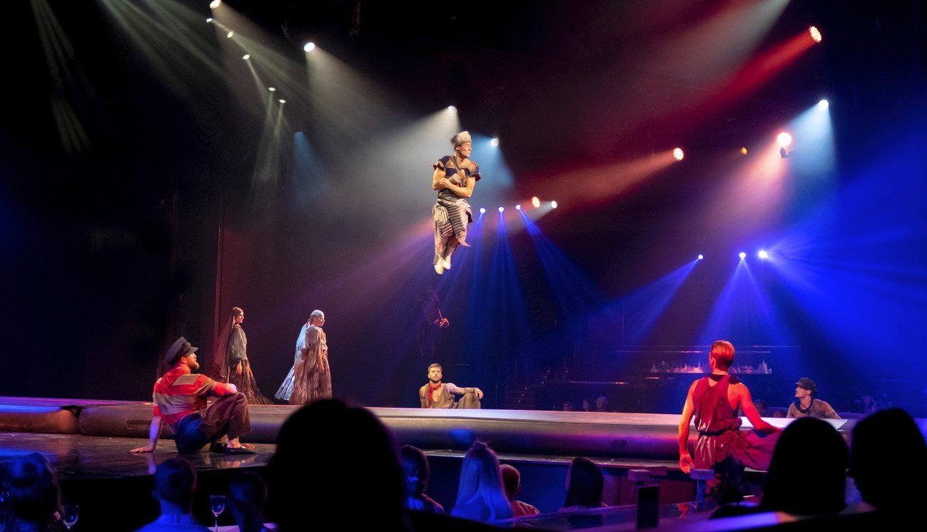 Akrobats in der show