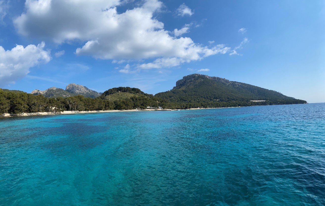 Meer vor der Küste Mallorca