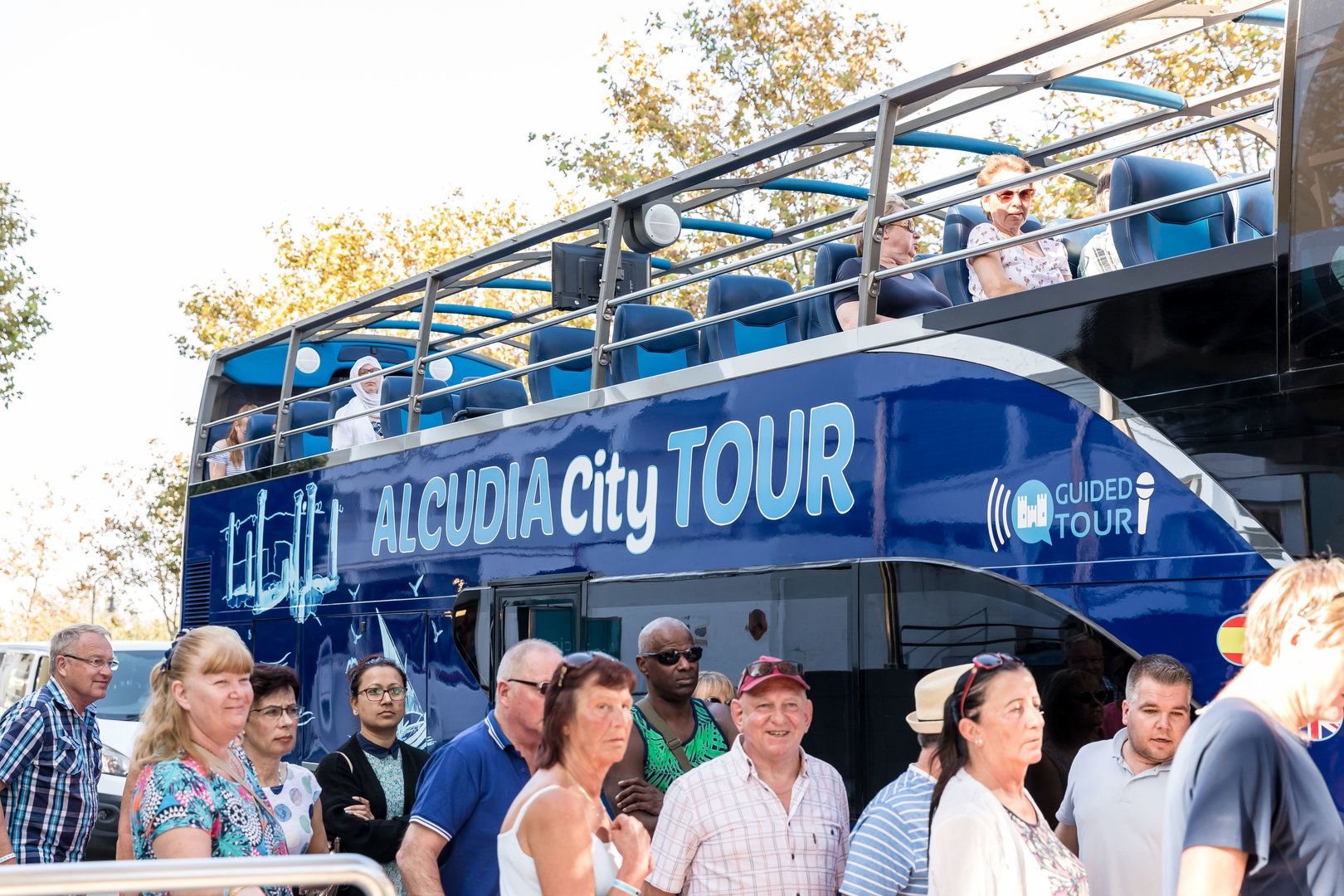 alcudia hop on