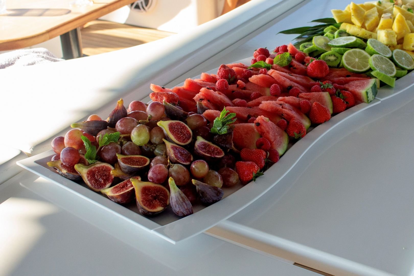 comida en el catamaran