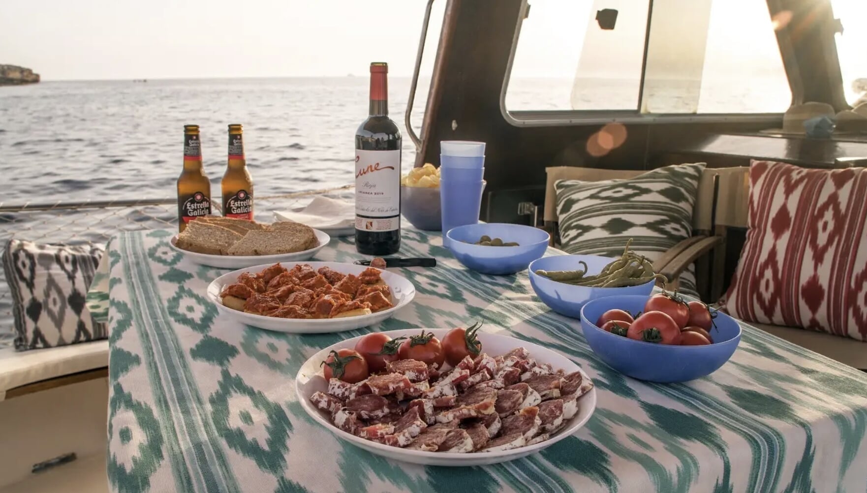 fortaleza en el puerto de pollensa