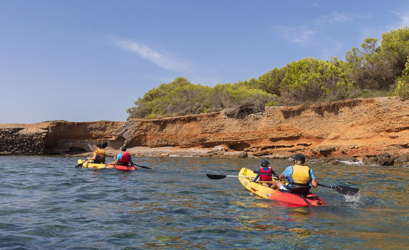 ruta en kajak por Alcanada