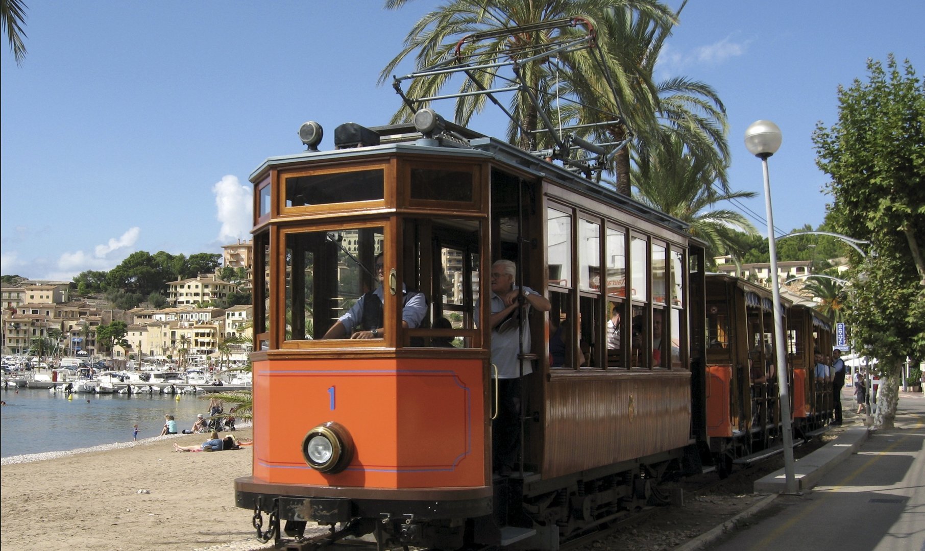 excursión a Soller en tren y tranvía