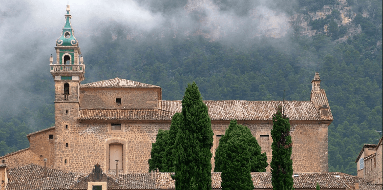 iglesia de valldemosa