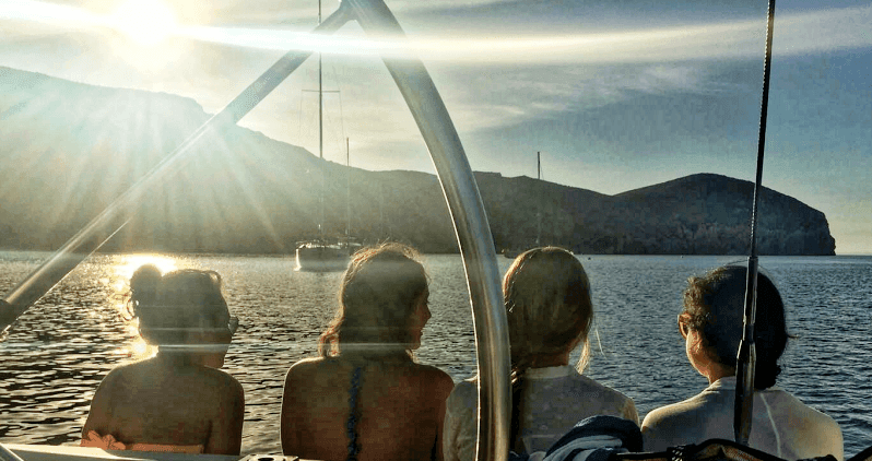 paseo en velero a la isla de cabrera