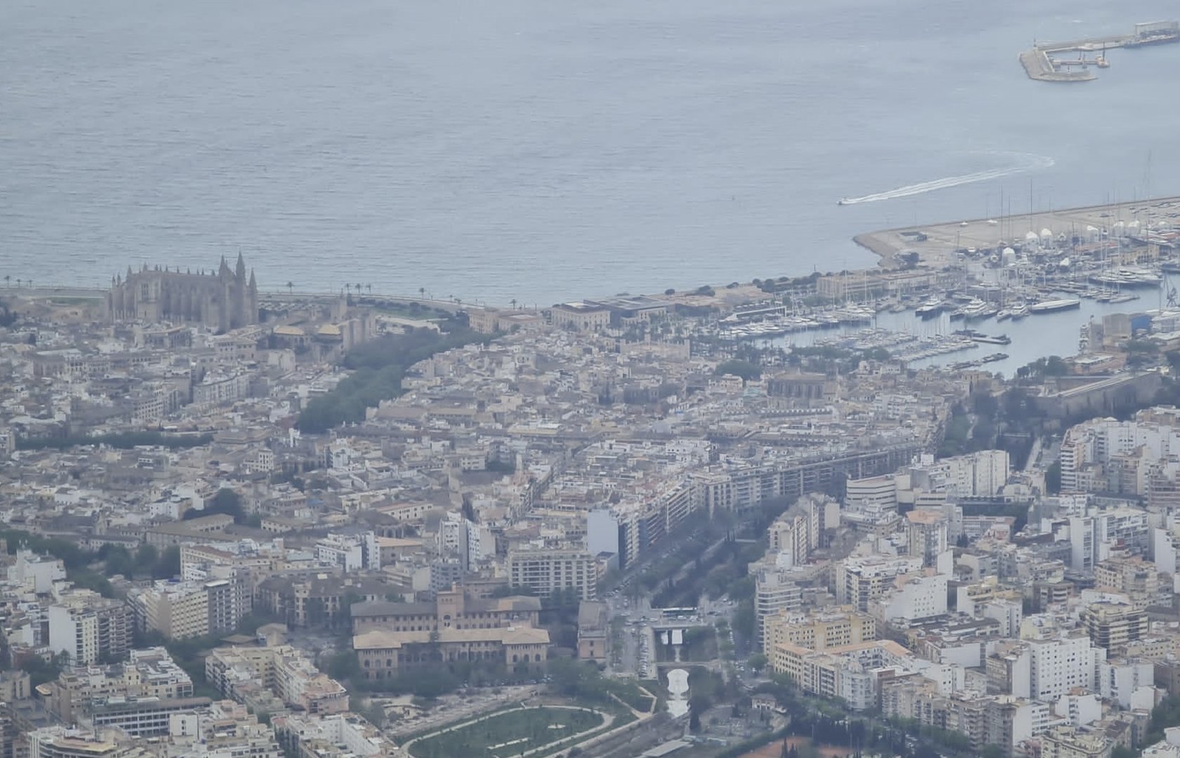 vista a bahia en Mallorca