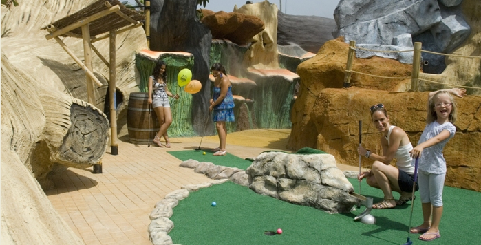 mini golf