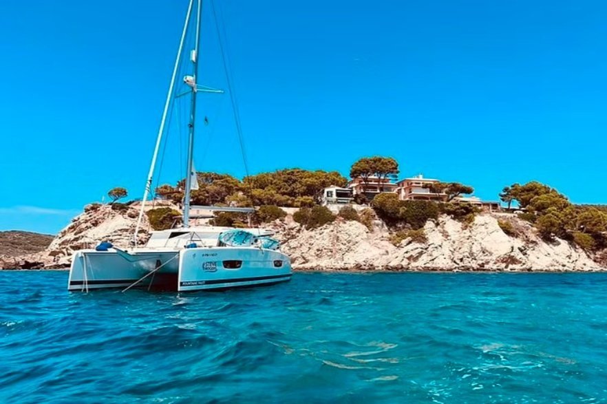 puesta sol catamaran