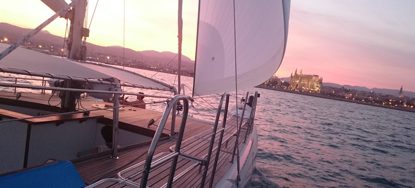 puesta del sol en palma