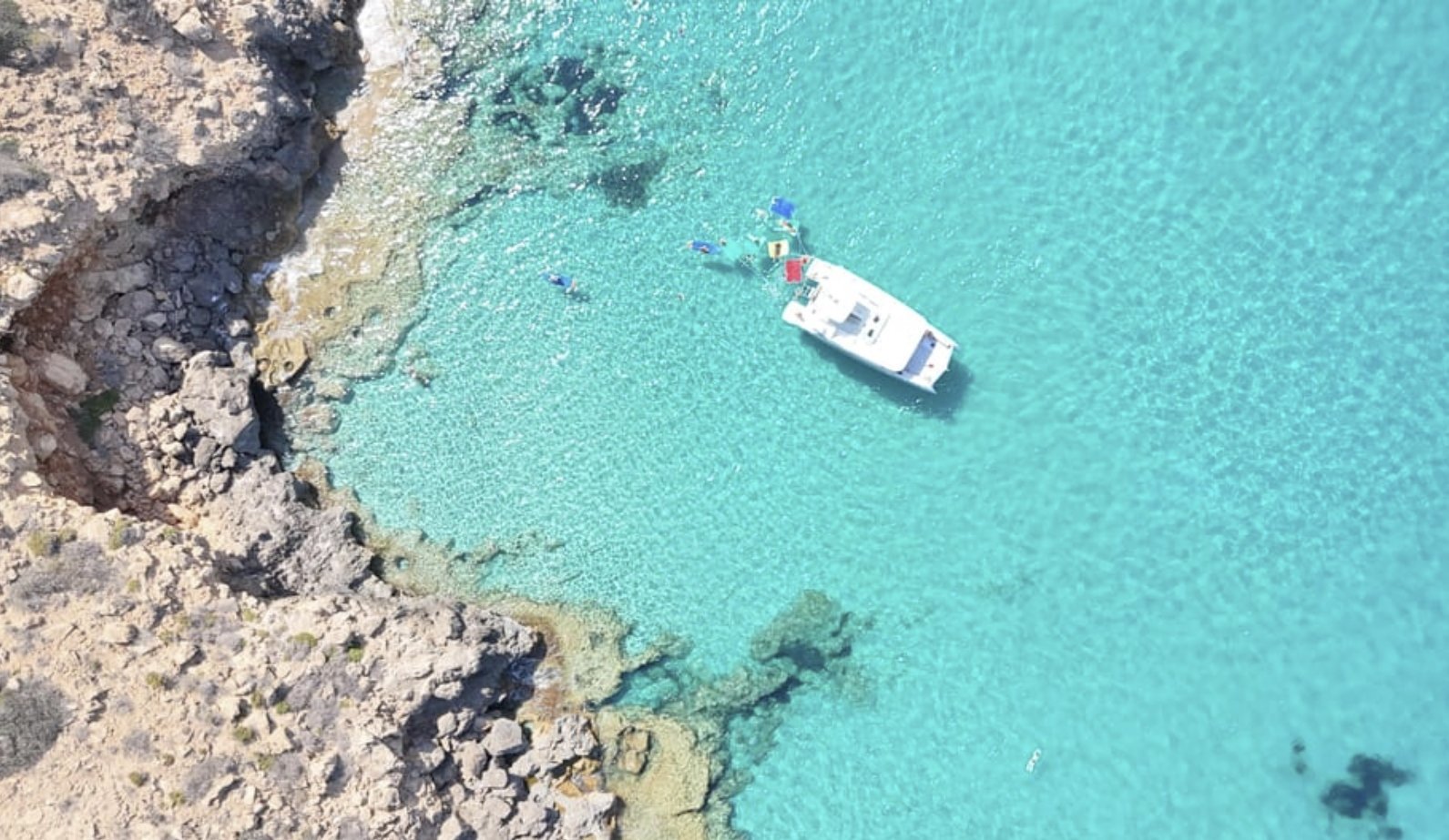 catamaran desde arriba