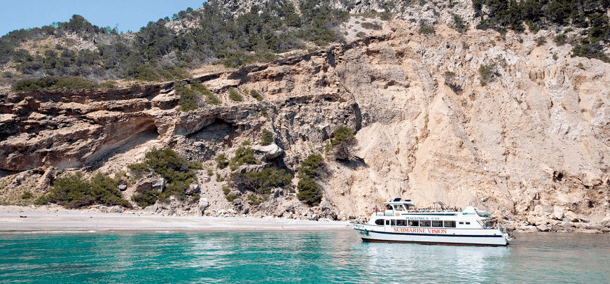 formentor tour by boat