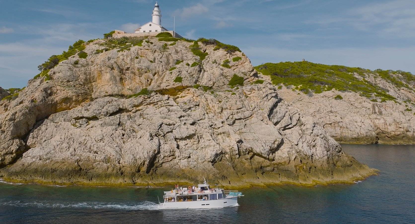 swimming and snorkel stop in cala mesquida