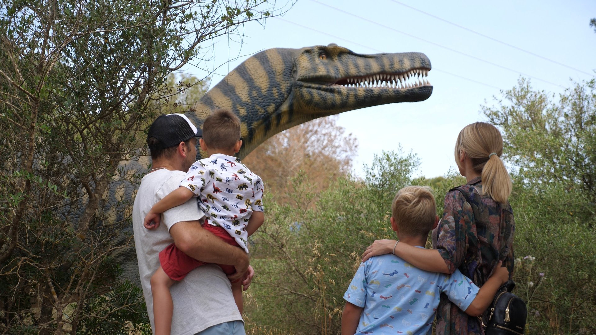 familiy at dinosaurland