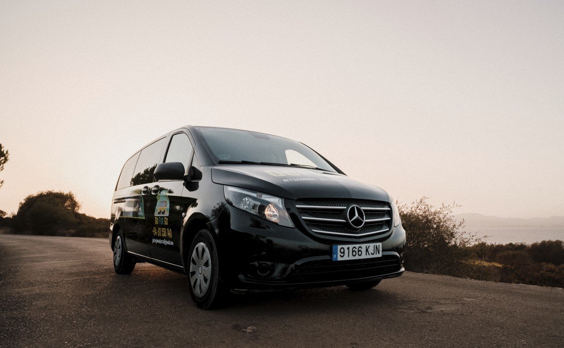 excursion van