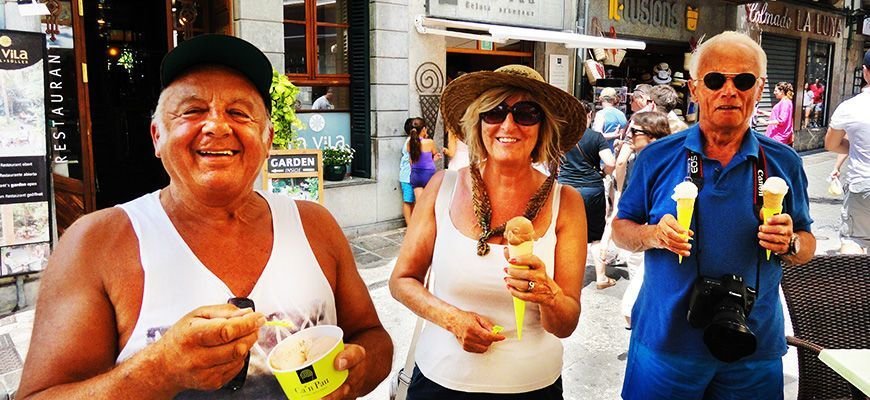 having an ice cream in soller