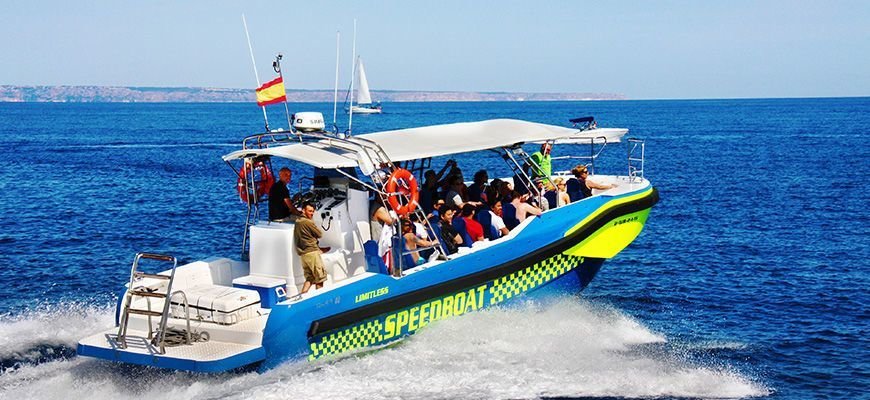 speed boat in mallorca