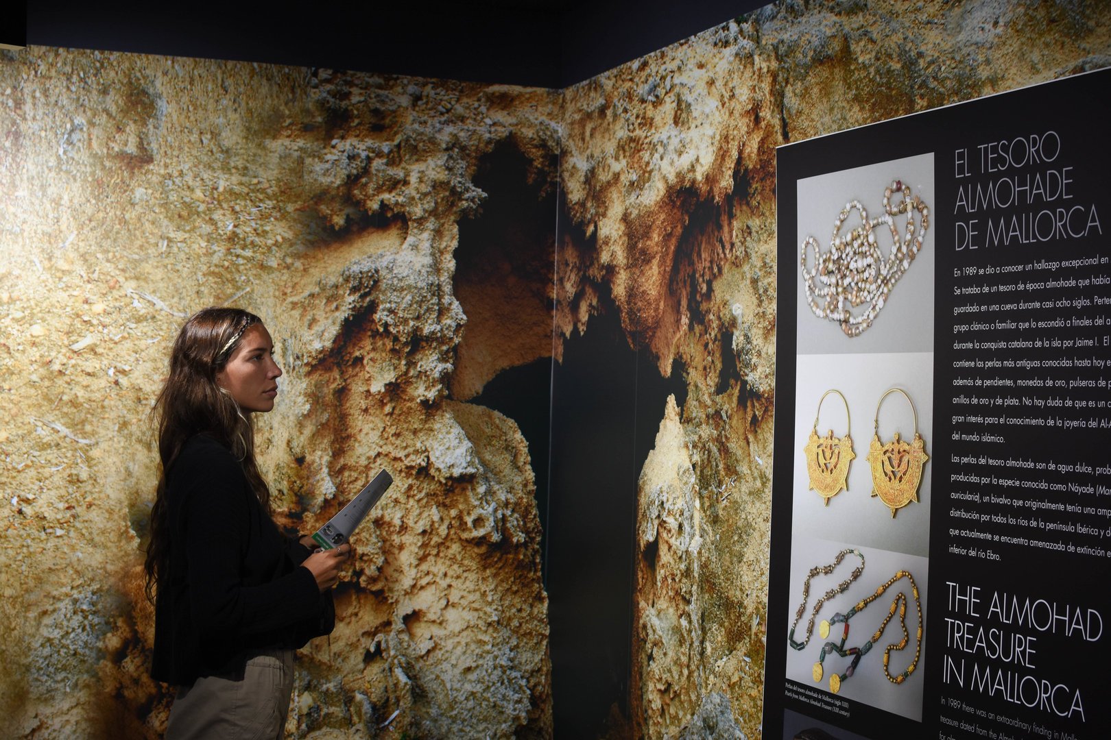 exposición sobre la historia de las cuevas