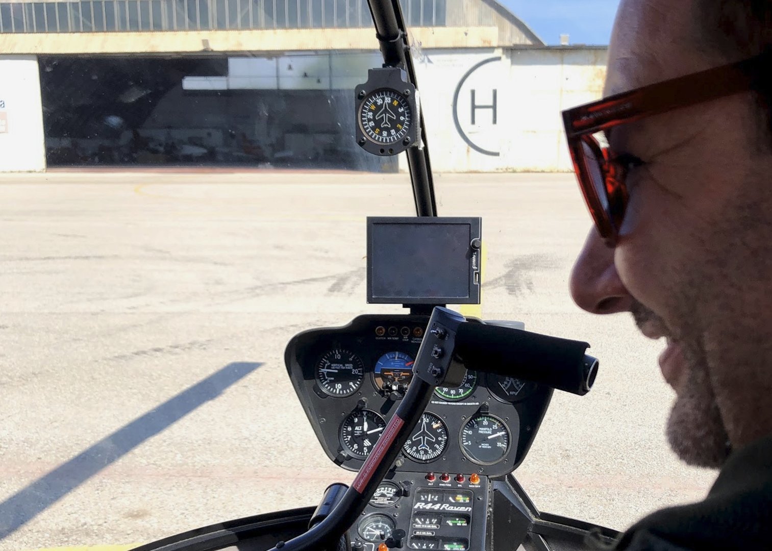dentro el heli