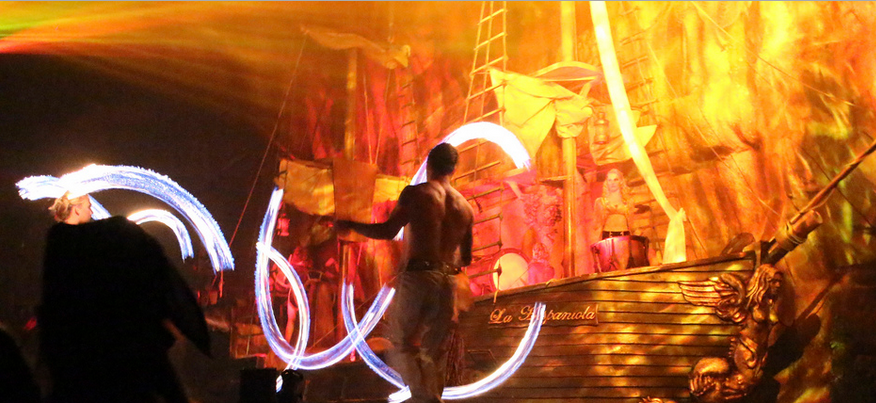 Amazing pirates show