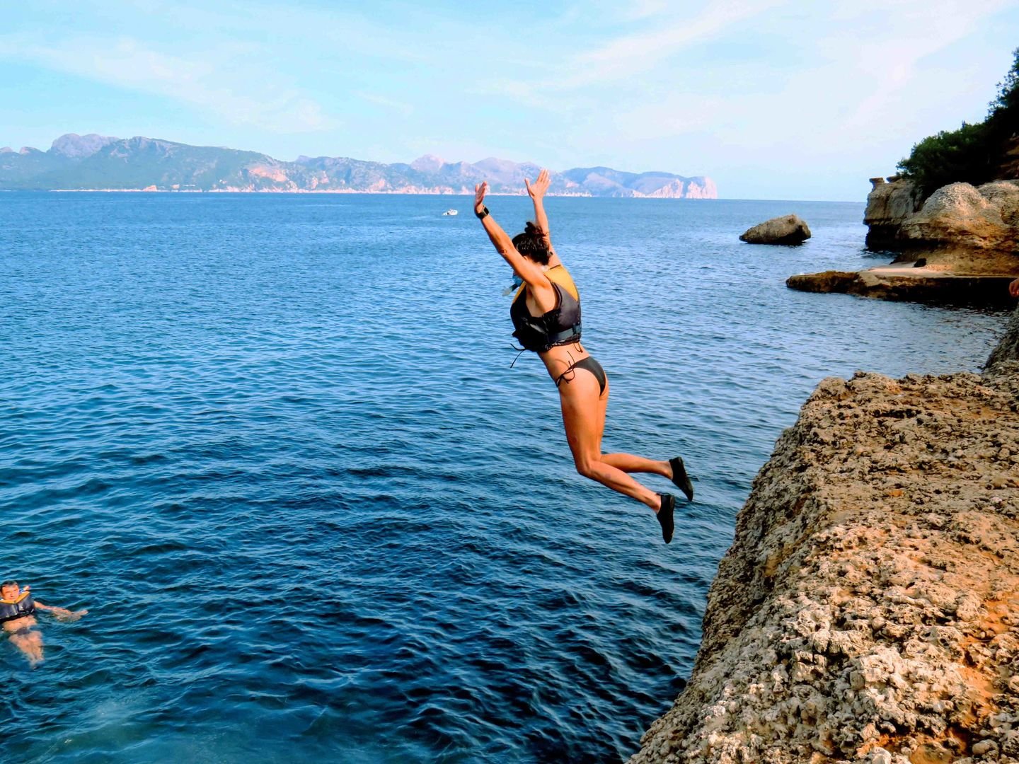 cliffs jumping
