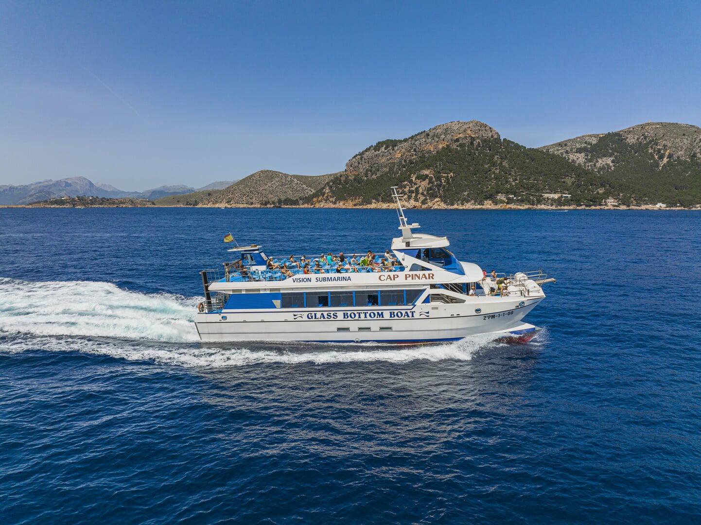 boat for the solar eclipse