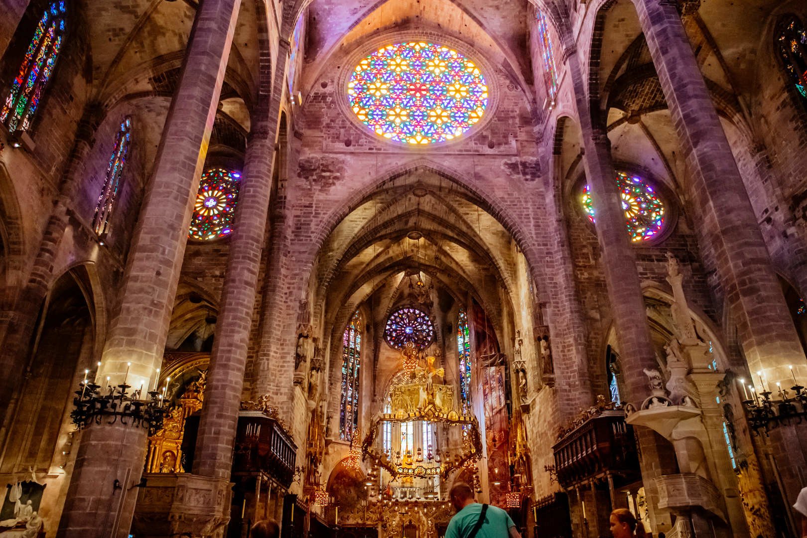 tour inside the cathedral