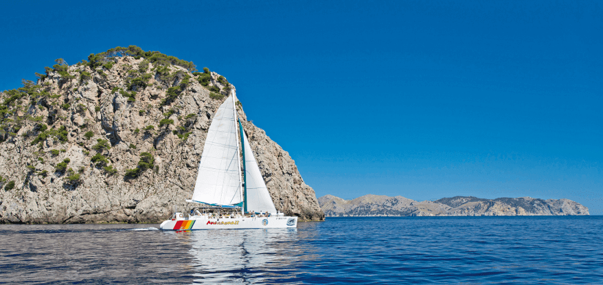 navigando nel catamarano
